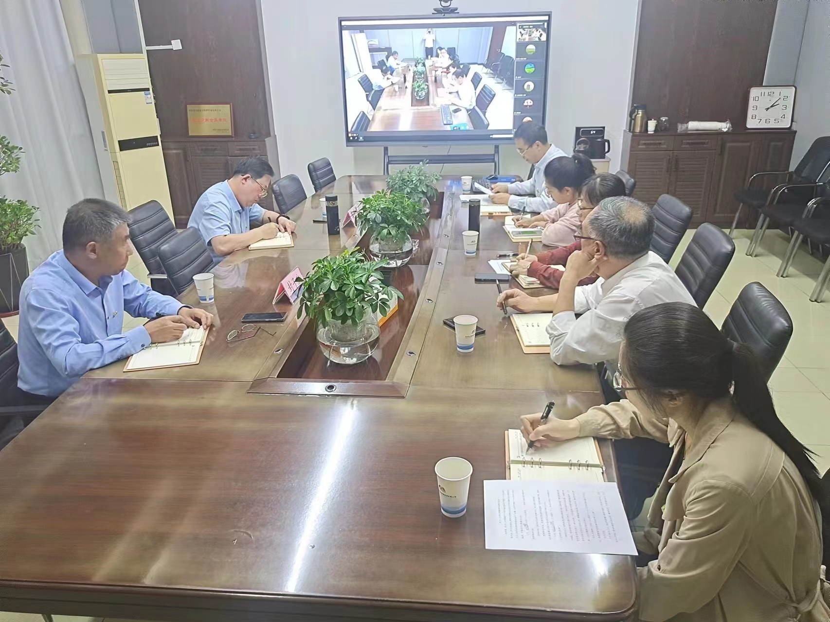 1683796525271269.jpg d921f3df5d7c15430e20dd1676fbd2f.jpg