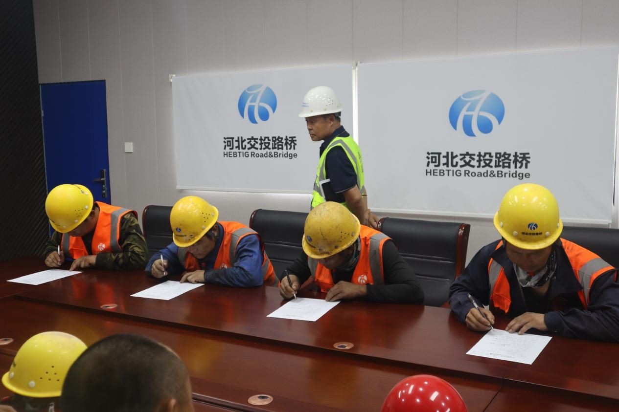 1689145357365352.jpg 4.jpg