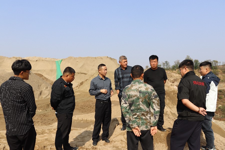 1697506357290592.jpg 议.jpg