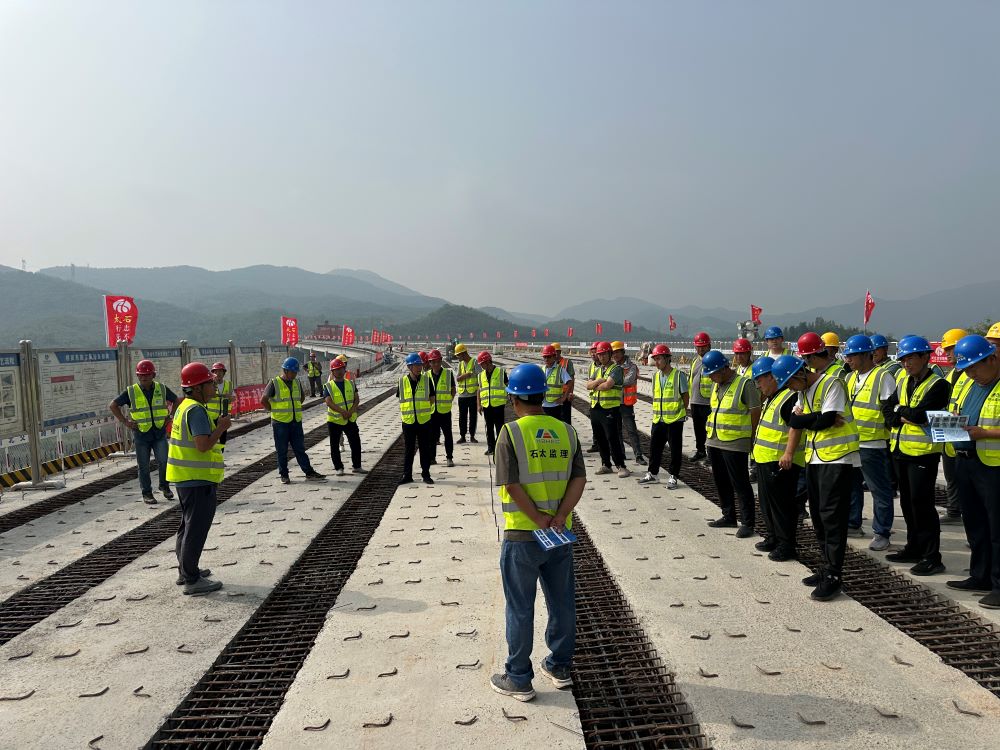 1721701359762340.jpg 4.jpg